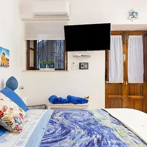 https://la-casetta-di-diana.sicilyhotelsitaly.net